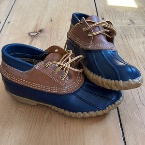 Short LL Bean boots size 9, excellent condition
